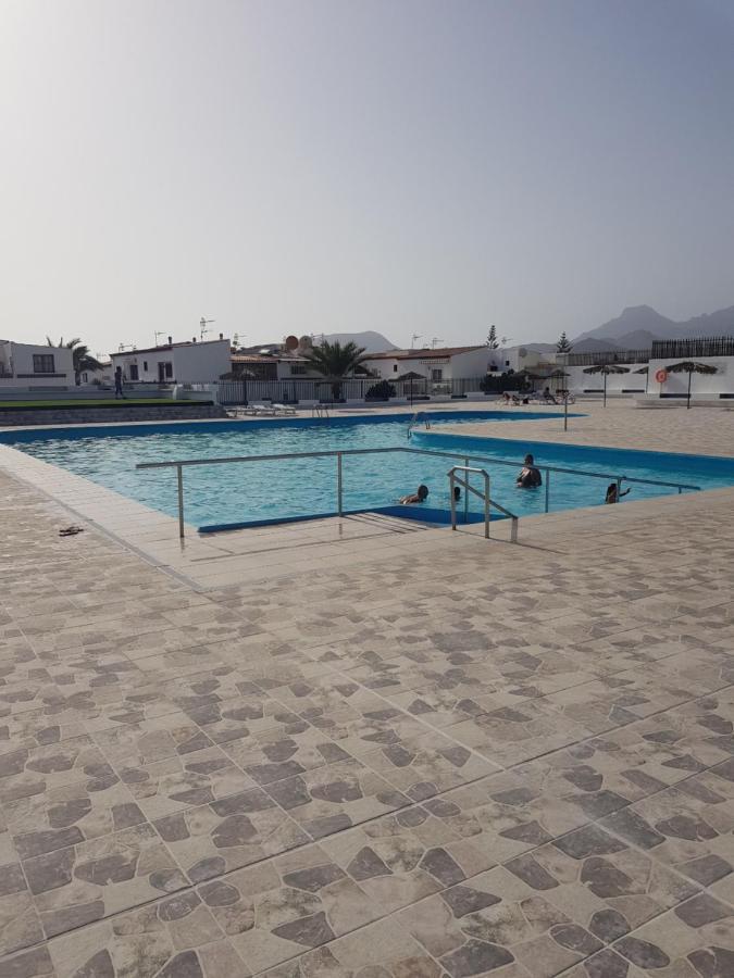 Apartamento Junto A La Piscina อาโรนา ภายนอก รูปภาพ