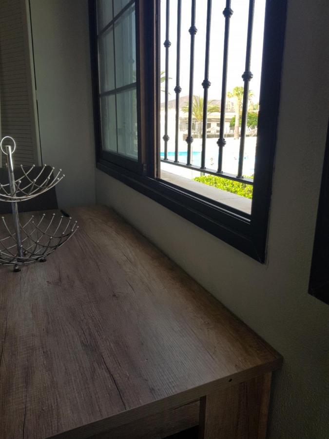 Apartamento Junto A La Piscina อาโรนา ภายนอก รูปภาพ